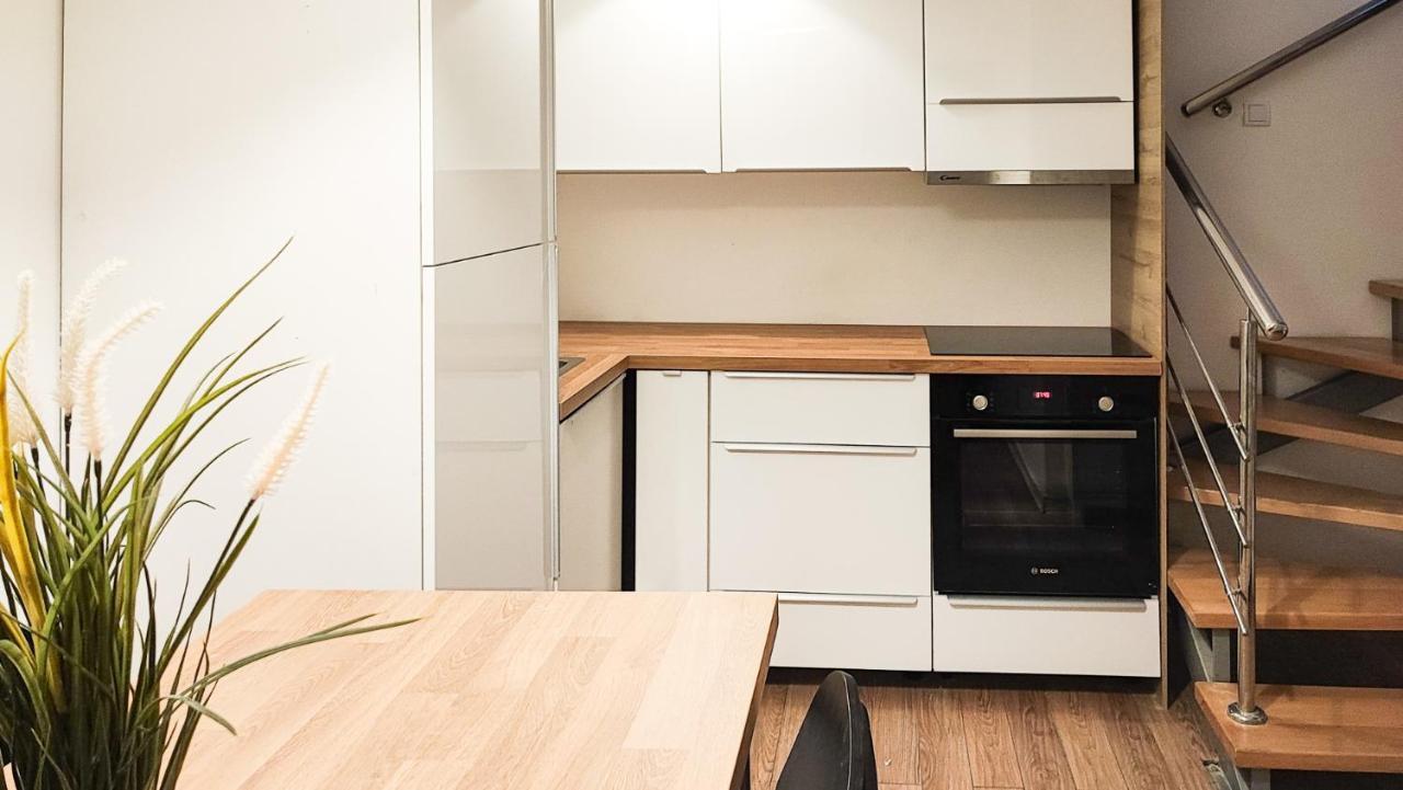 Filinhome Papa Suite 2 Novi Sad Exterior foto